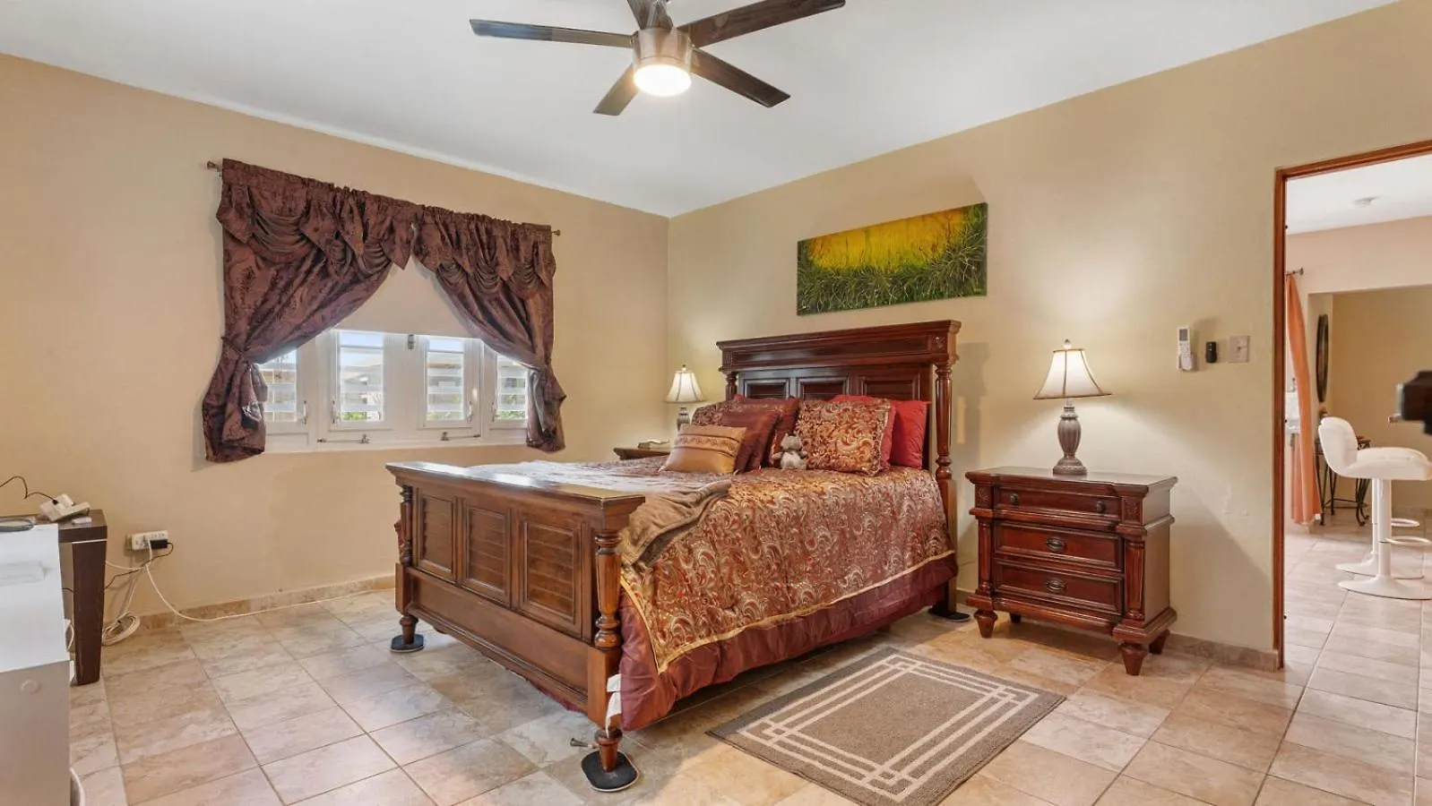 Beachfront Getaway At Ocean View Castle Condo Aguada